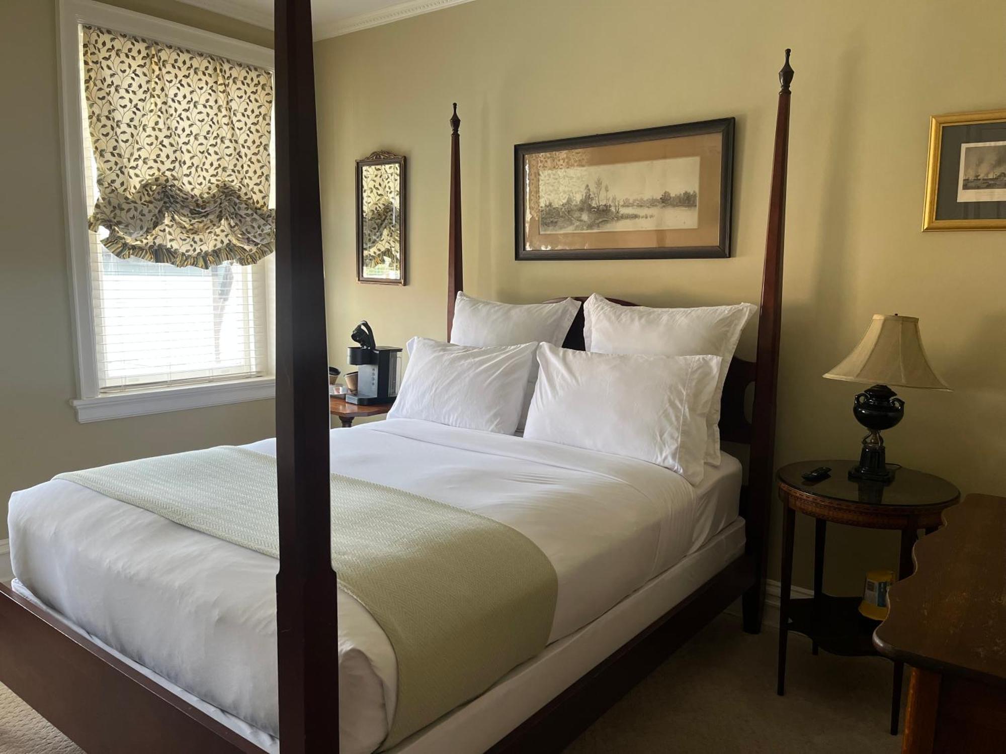 Ironclad Inn And Bourbon Room Fredericksburg Exteriér fotografie
